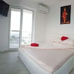 Lägenhet Maravali Năvodari
