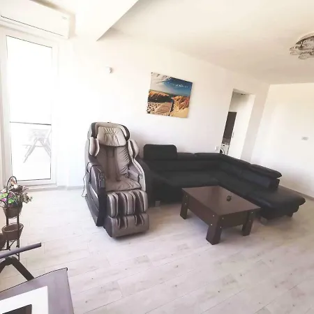 Maravali * Năvodari