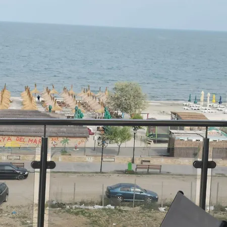 Apartment Maravali Năvodari